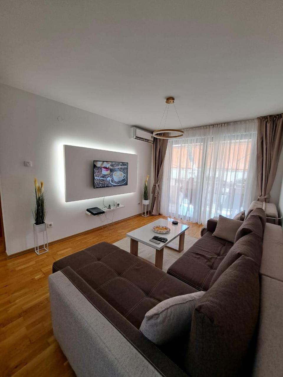 L Blue Horizont Przno Apartment *
