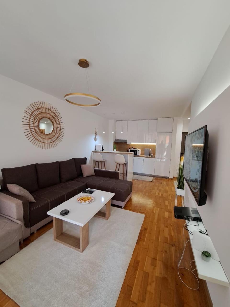 L Blue Horizont Przno Apartment *